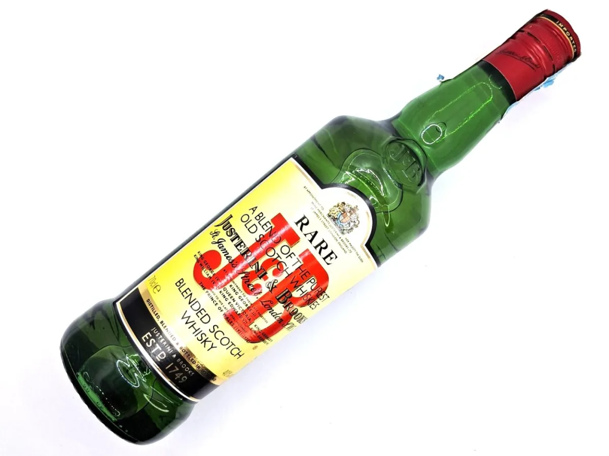 Whisky Blended Scotch J&B 700ml