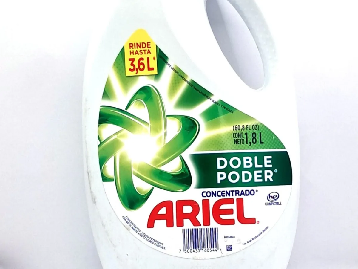Ariel Detergente Liquido Concentrado 1800cc