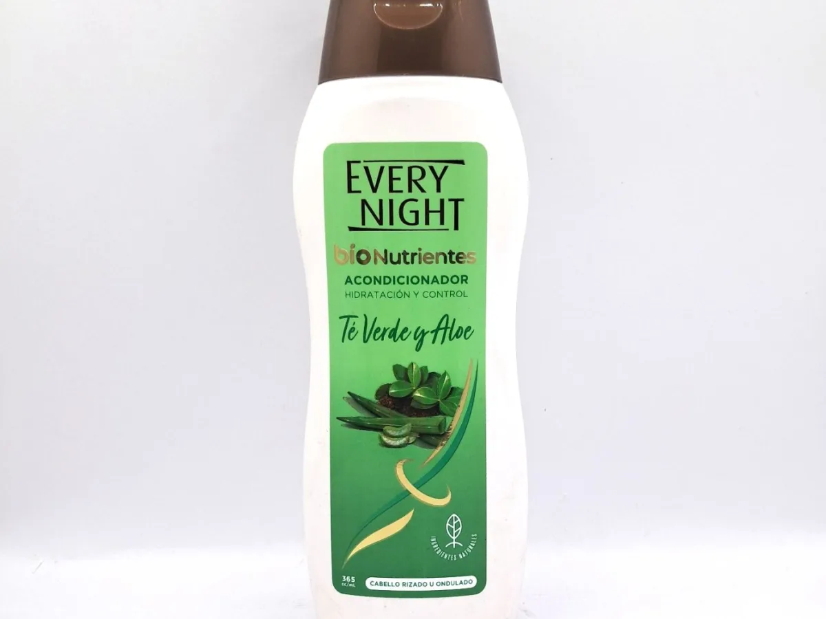 Acondicionador Every Night Te Verde y Aloe 365ml