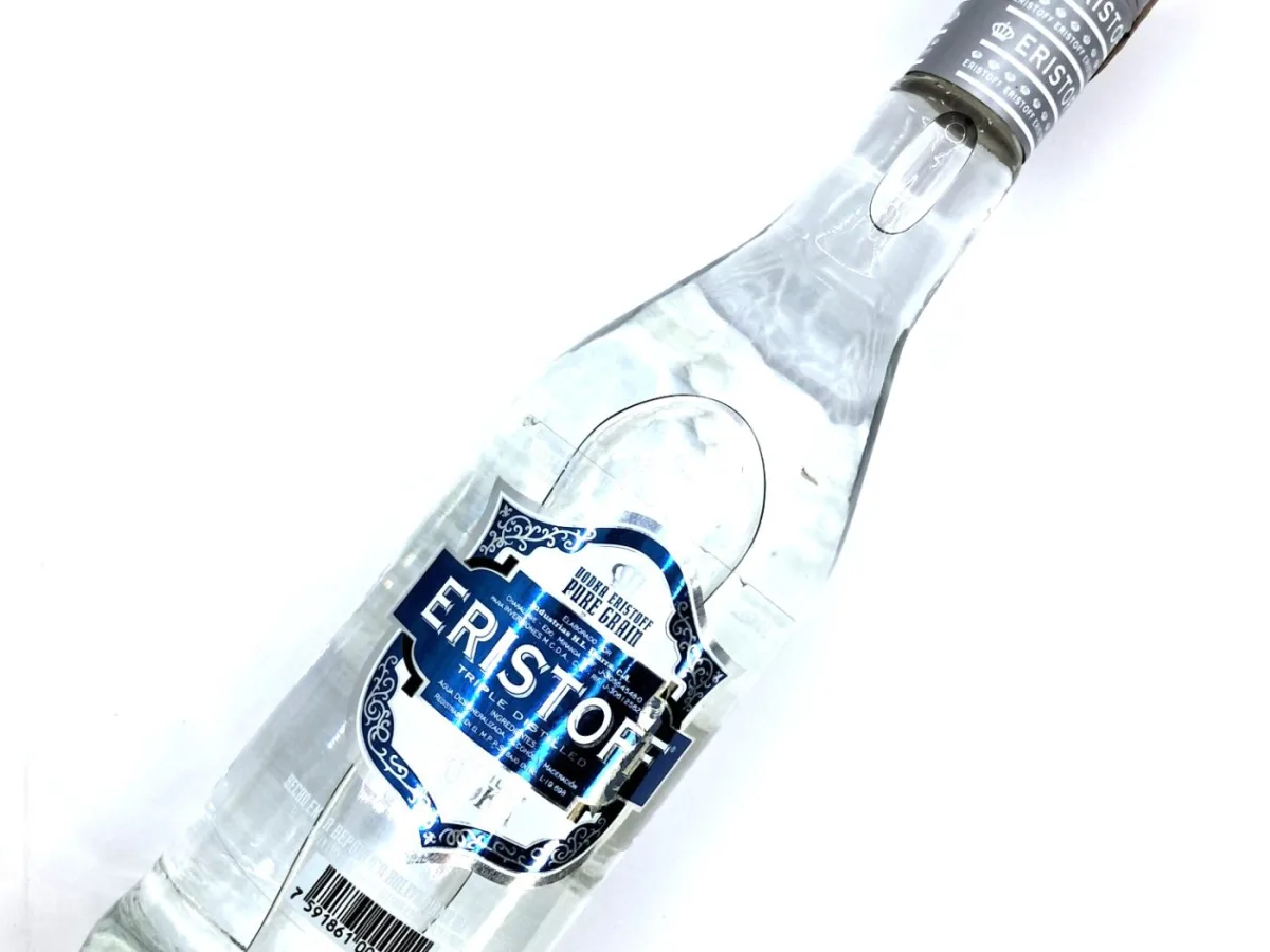 Vodka Eristoff Premium 0.70 Lts X Und