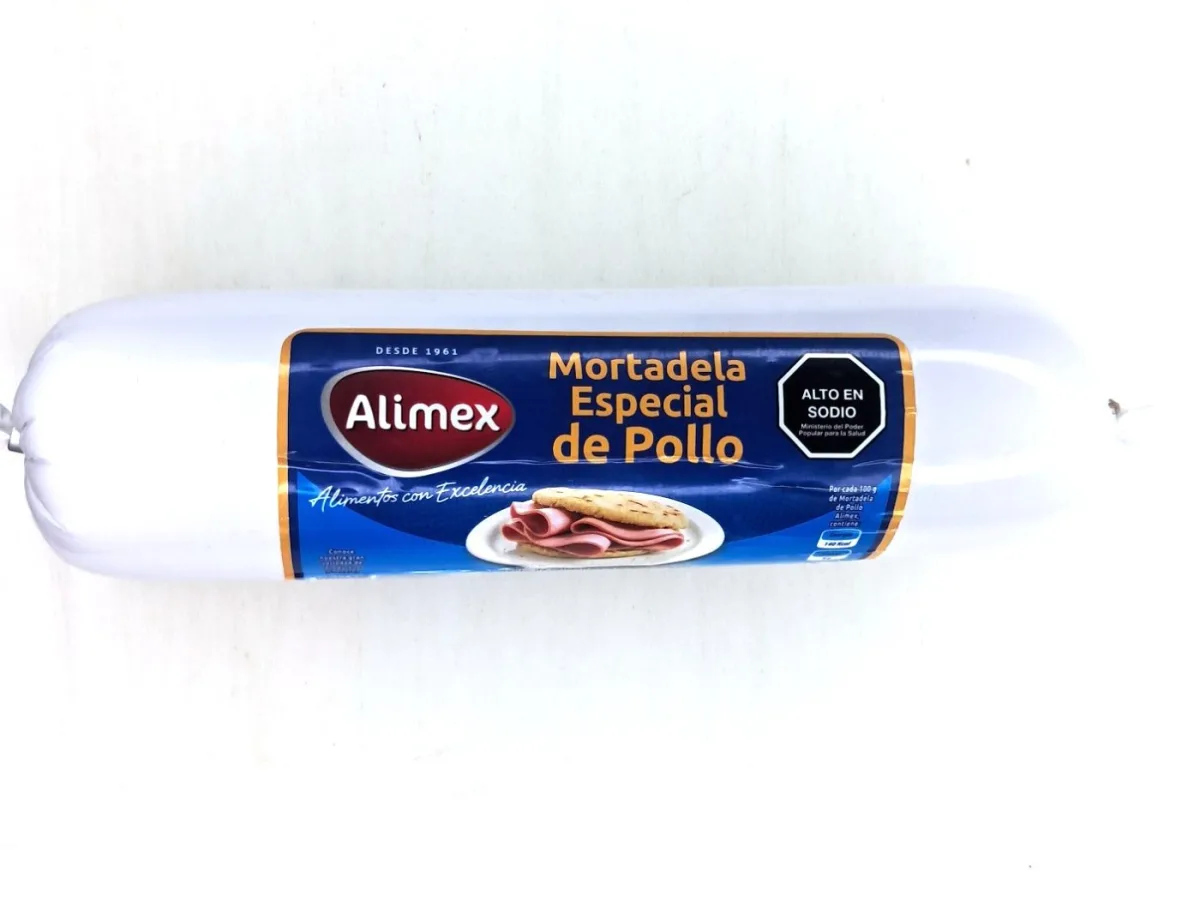 Mortadela Especial de Pollo Alimex 900 Gr