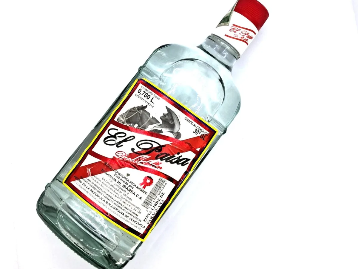 Bebida Espirituosa el Paisa 0.70lts